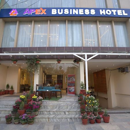 Apex Business Hotel - Airport Катманду Екстер'єр фото