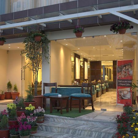 Apex Business Hotel - Airport Катманду Екстер'єр фото