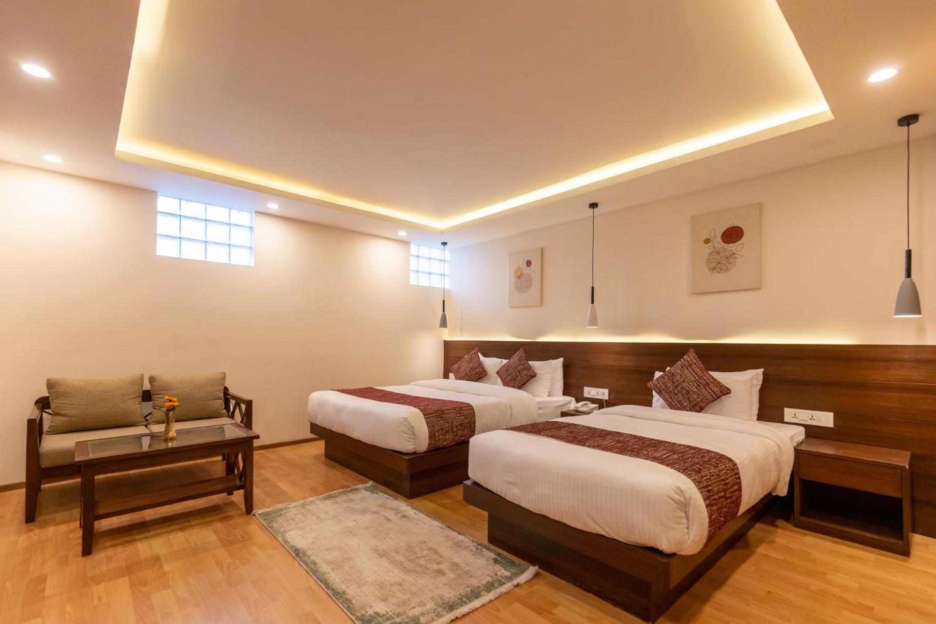 Apex Business Hotel - Airport Катманду Екстер'єр фото